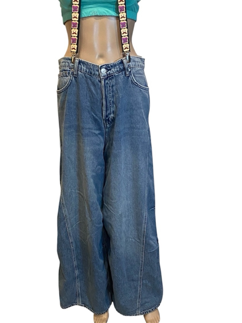 We the Free Westward Demi Barrel Leg Jeans High-Rise Light Blue Wash Size 30 NWT